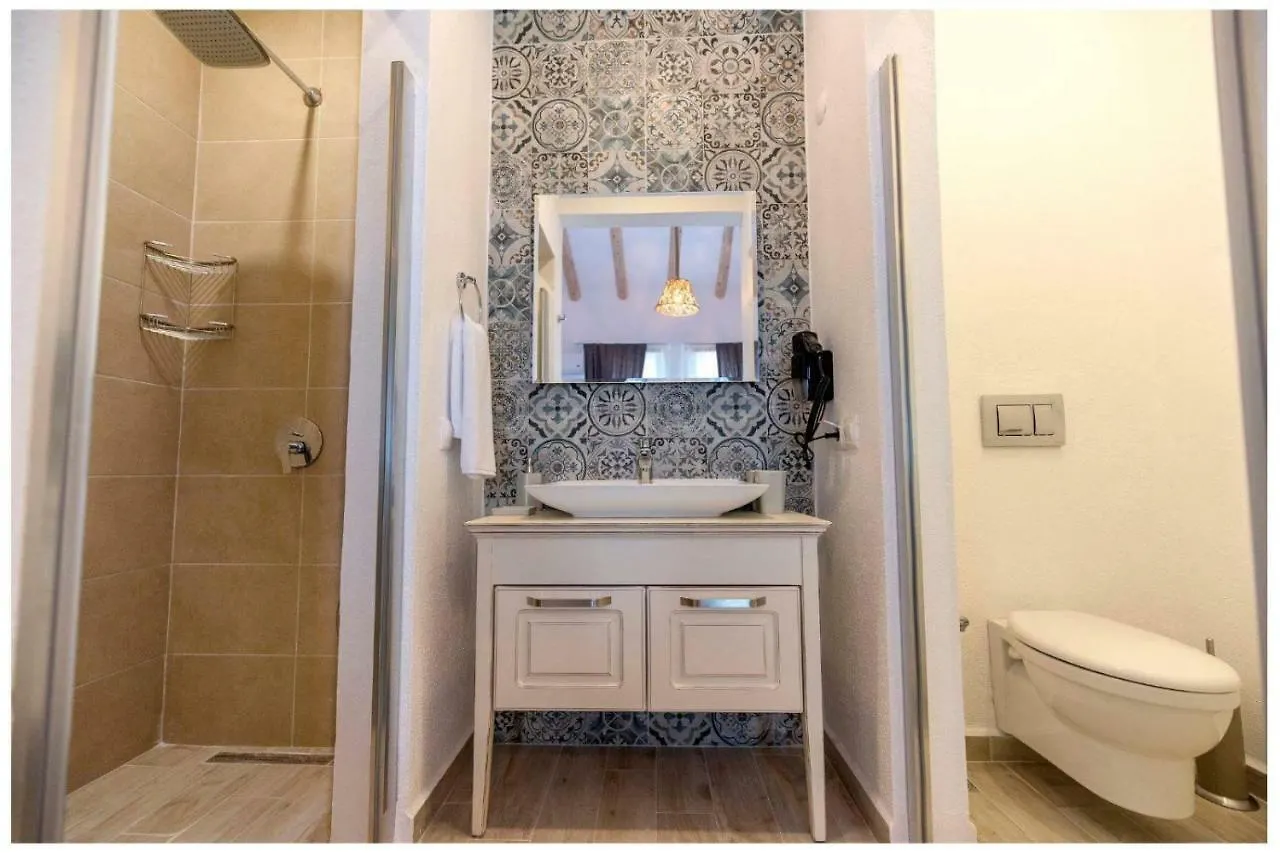 Z Exclusive Hotel And Villas Oludeniz 2*,
